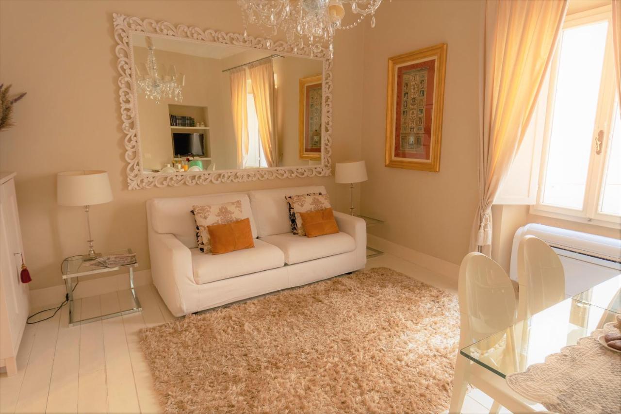 White Florence Suite Εξωτερικό φωτογραφία